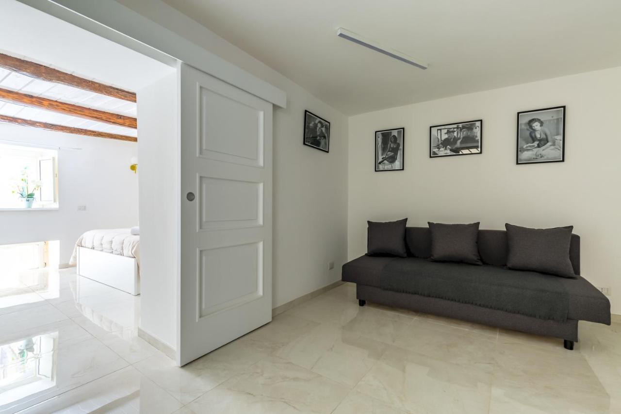 Umberto'S Nest At Toledo Appartement Napels Buitenkant foto